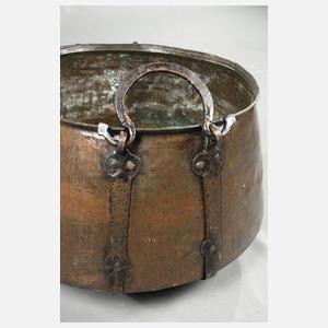 Großer Kupferkessel