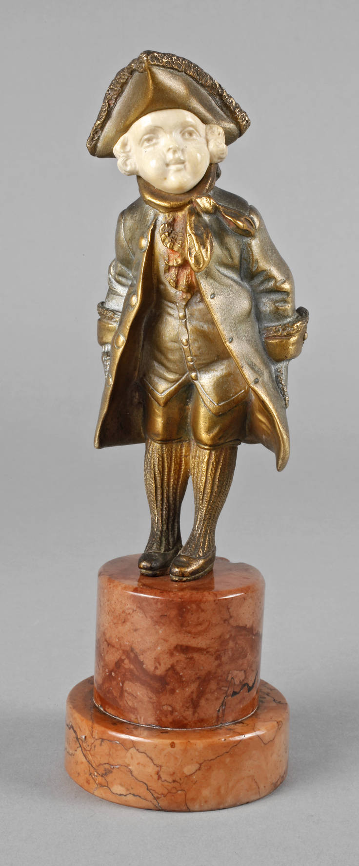 Georges Ohmert ”Little Marquis” Chryselephantin