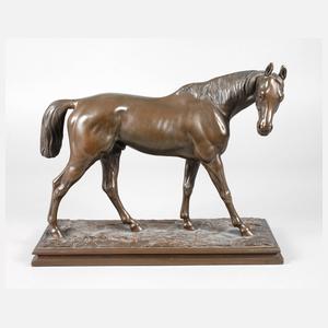 Pferdefigur schreitender Hengst