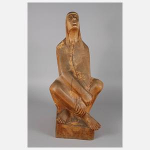 Große Holzskulptur ”Sitzende”