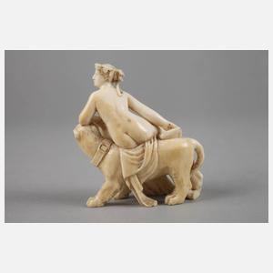 Elfenbeinschnitzerei