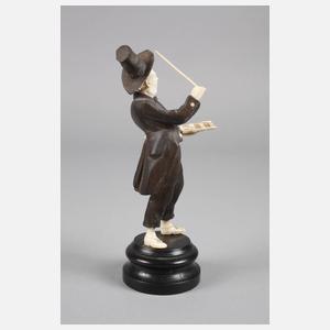 Figürliche Schnitzerei