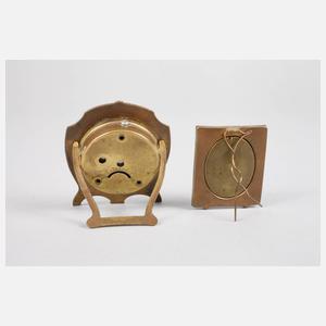 Tischuhr und -rahmen