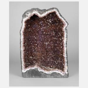 Große Amethystgeode