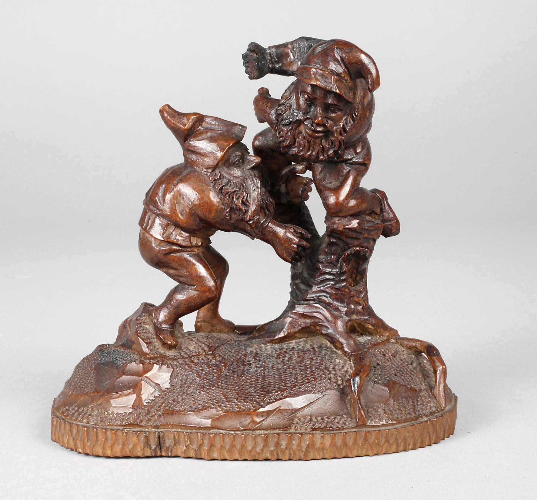 Figürliche Schnitzerei