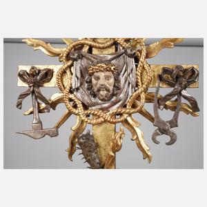 Zwei Prozessionskreuze