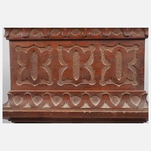 Geschnitzte Schatulle