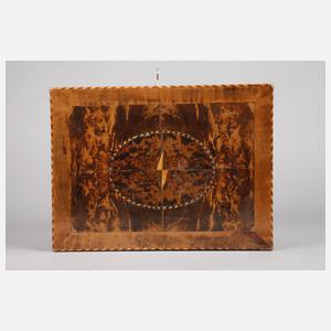 Intarsierte Schatulle