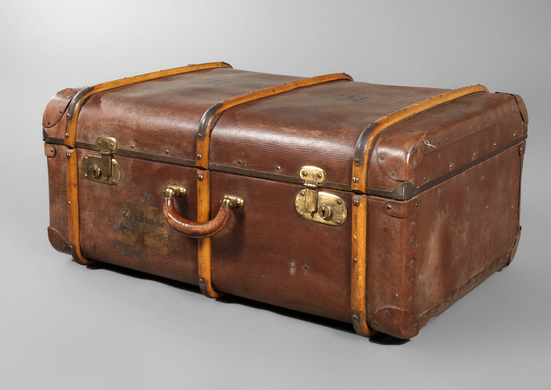 Großer Reisekoffer