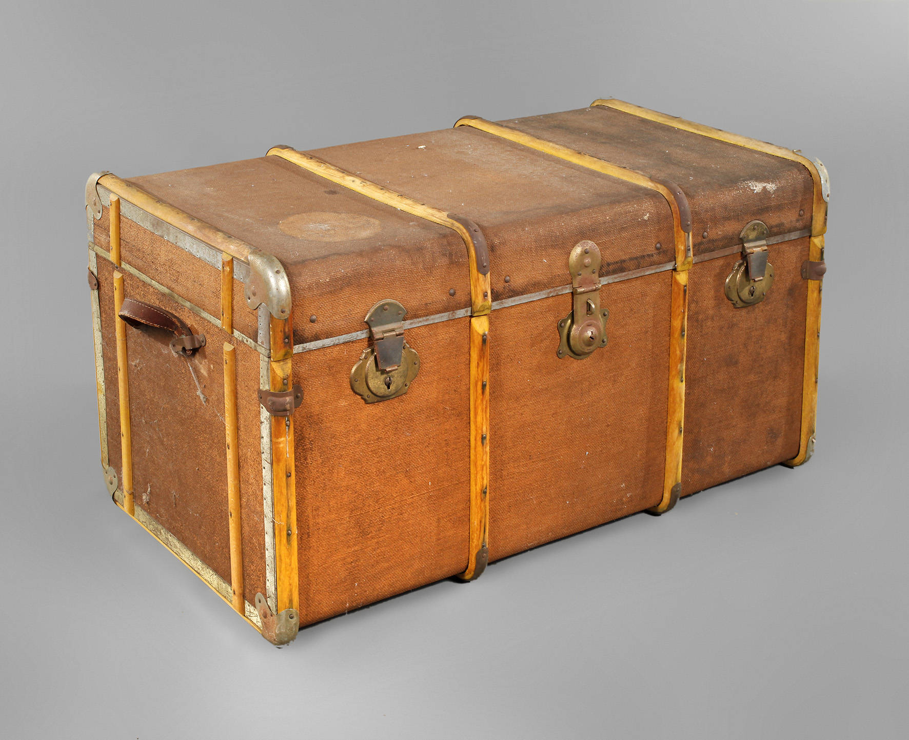 Großer Reisekoffer