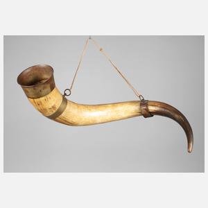 Übergroßes Trinkhorn