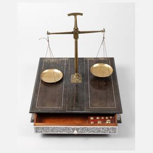 Feine Apothekerwaage