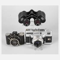 Zwei Kameras und Fernglas111