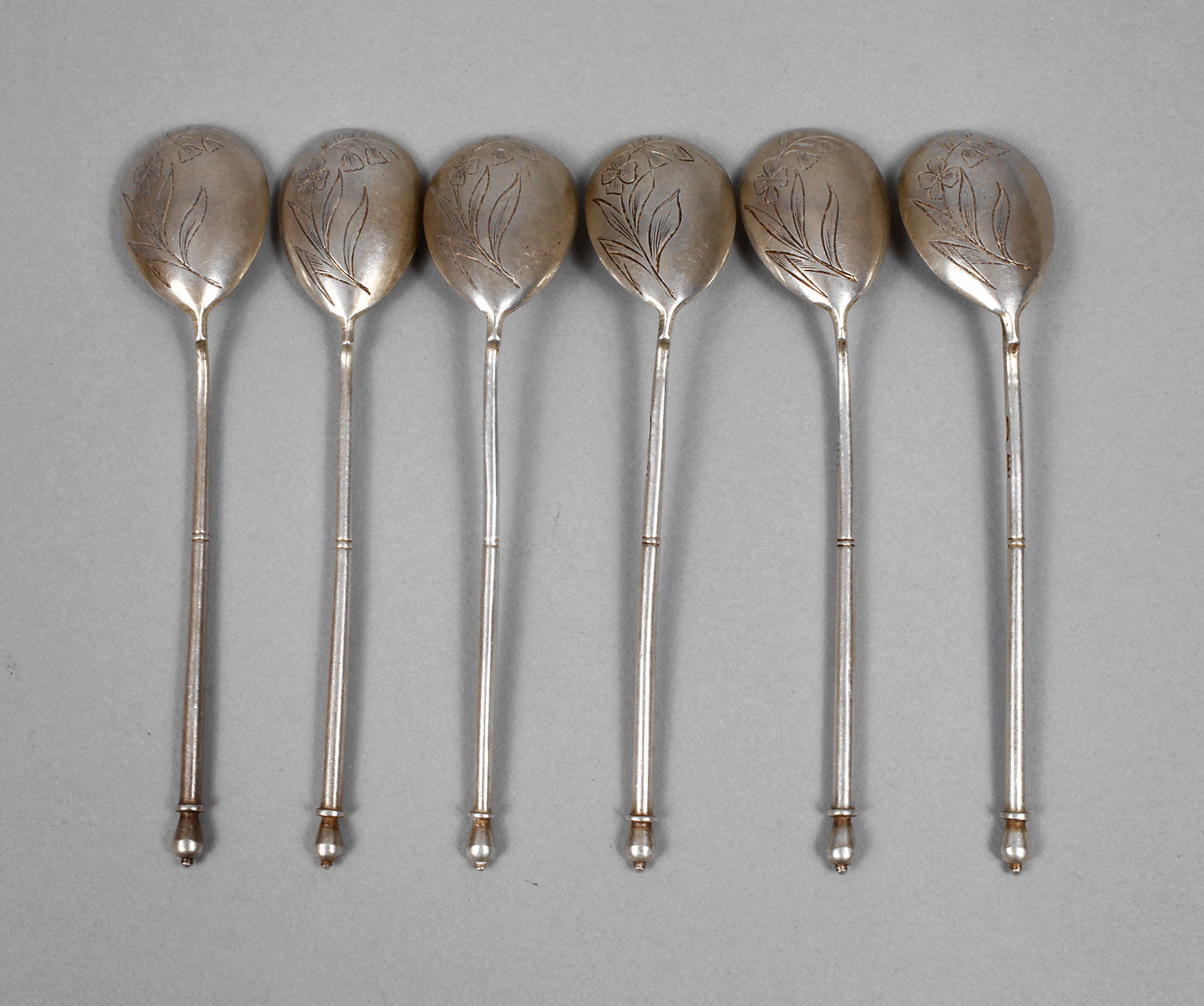 Russland sechs Löffelchen Silber