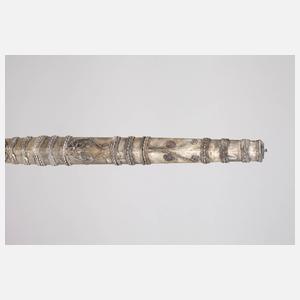 Kleiner orientalischer Dolch