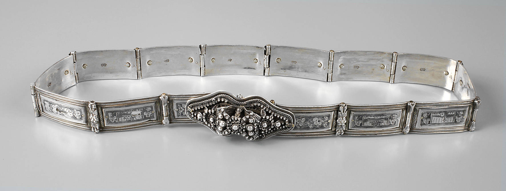 Persischer Silbergürtel