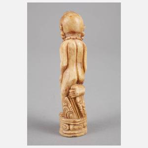 Geschnitzes Fruchtbarkeitssymbol