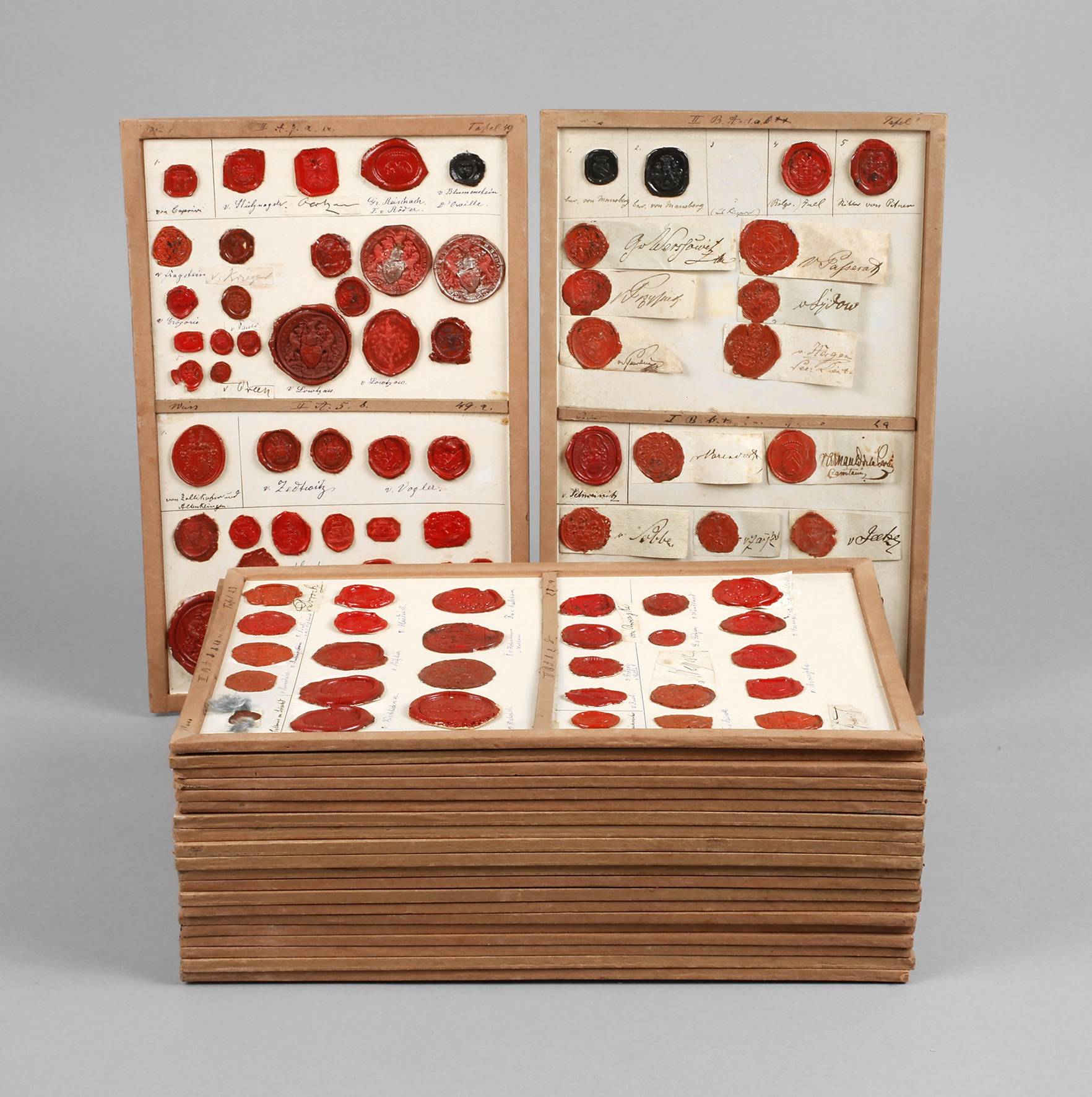 Konvolut historischer Siegelabdrücke