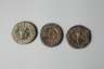 Drei römische Quadrans