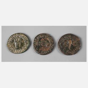 Drei römische Quadrans