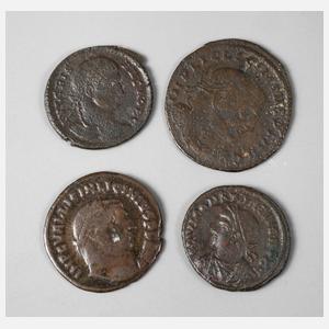 Viermal spätantike AE-Folles