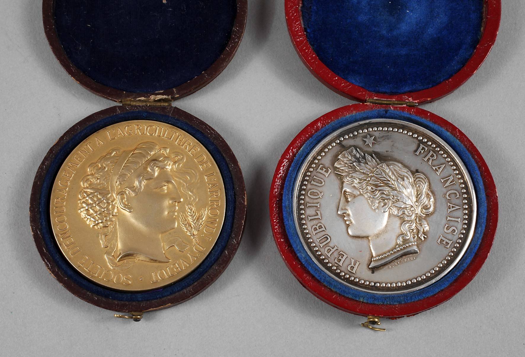 Zweimal Preismedaillen Landwirtschaft, Frankreich