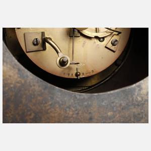 Tischuhr mit Figurenautomat