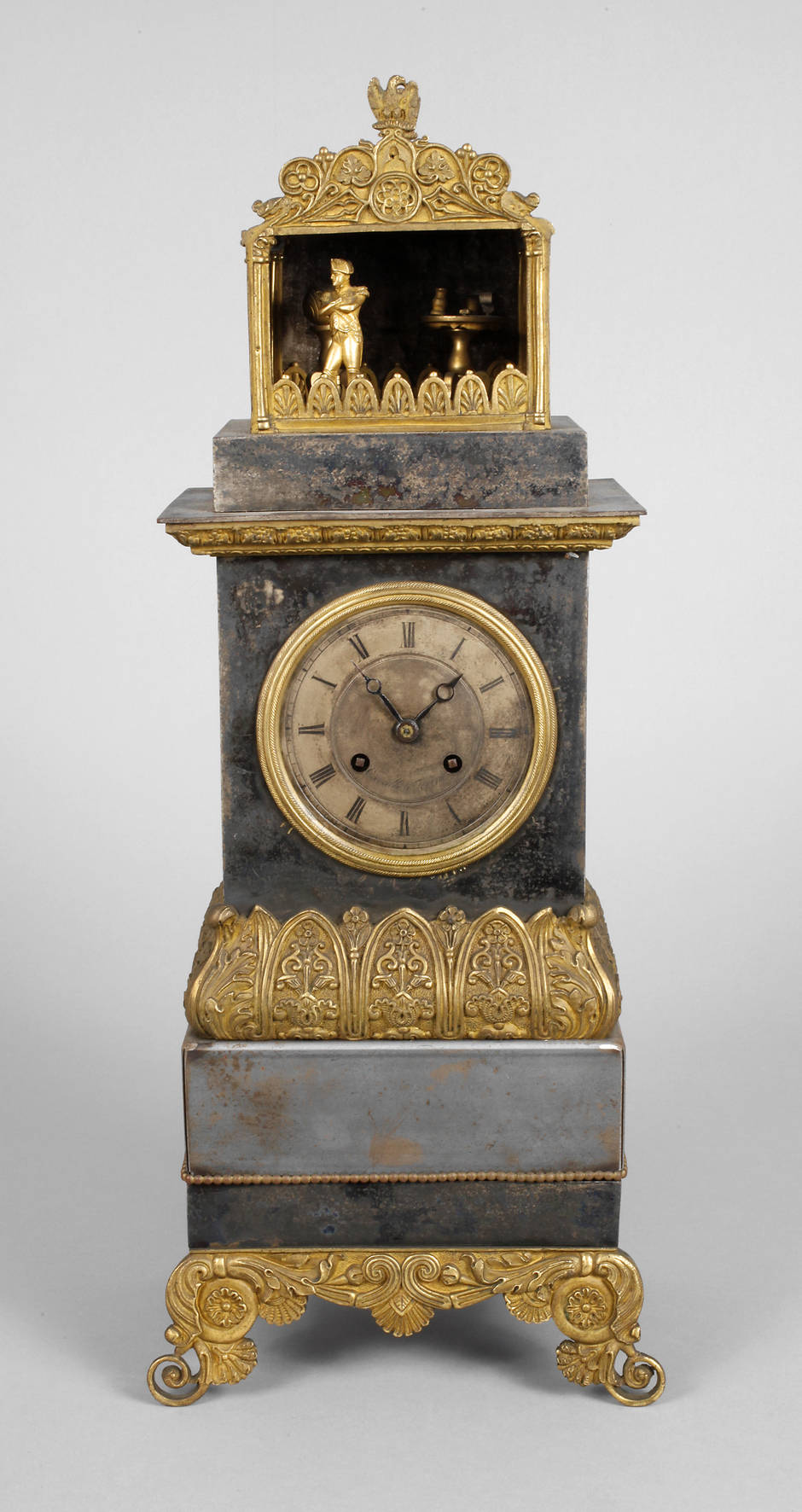 Tischuhr mit Figurenautomat