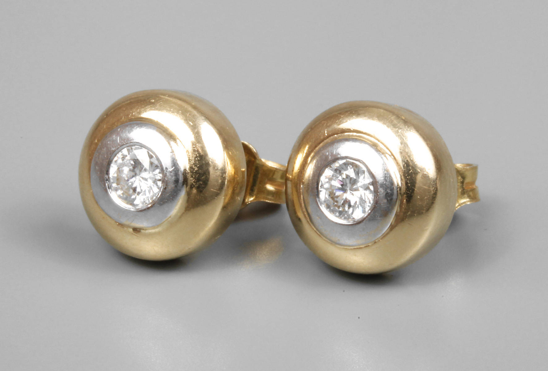 Paar Brillant Ohrstecker