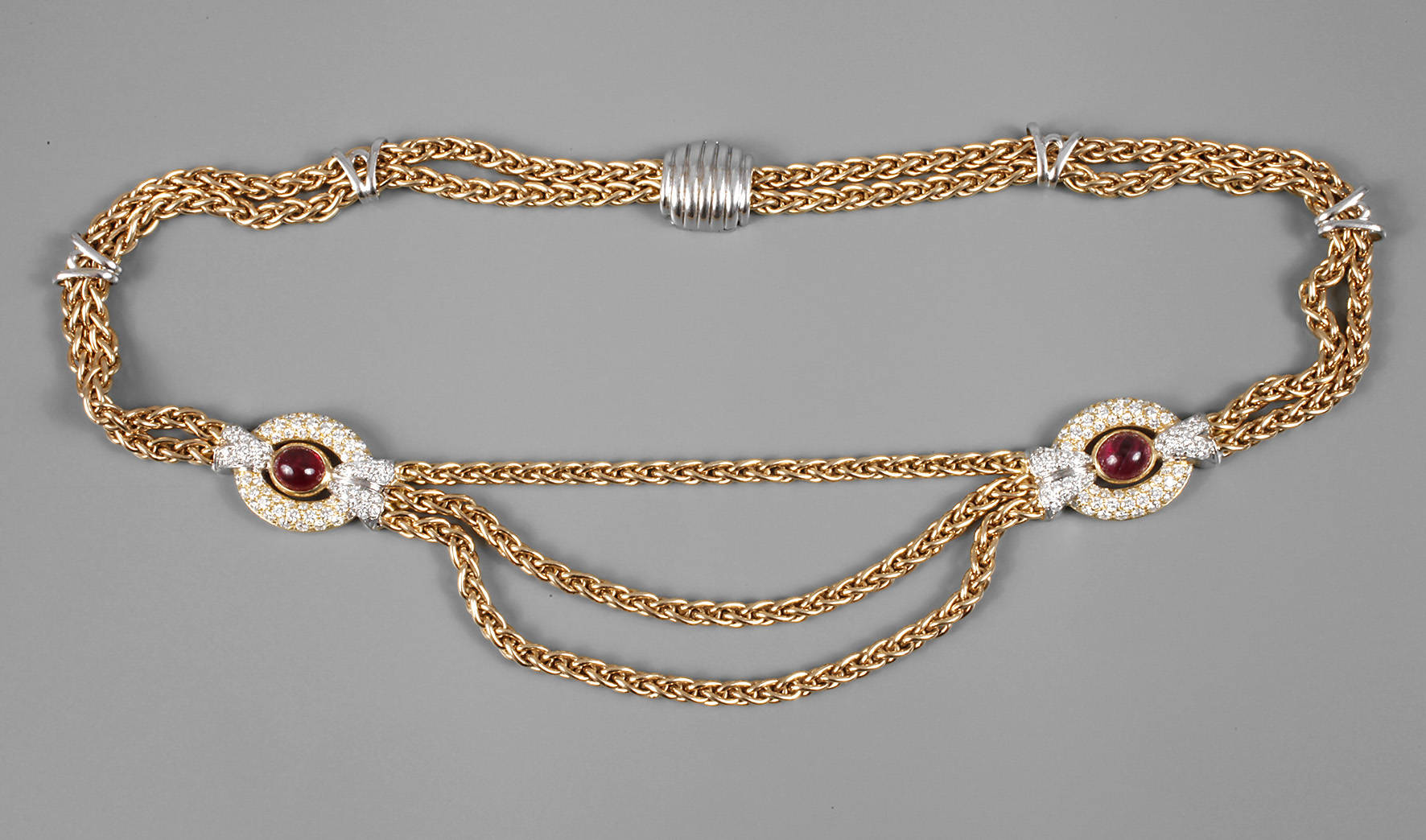 Prachtvolles Rubincollier