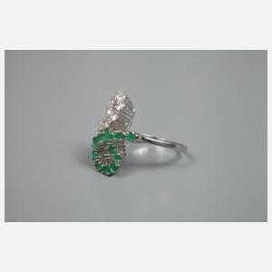 Damenring mit Smaragden und Diamanten