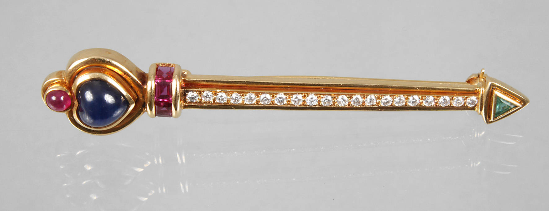 Brosche mit Steinbesatz