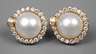 Paar Ohrstecker mit Mabéperle und Brillanten