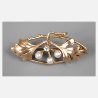 Brosche mit Perlen und Diamant111