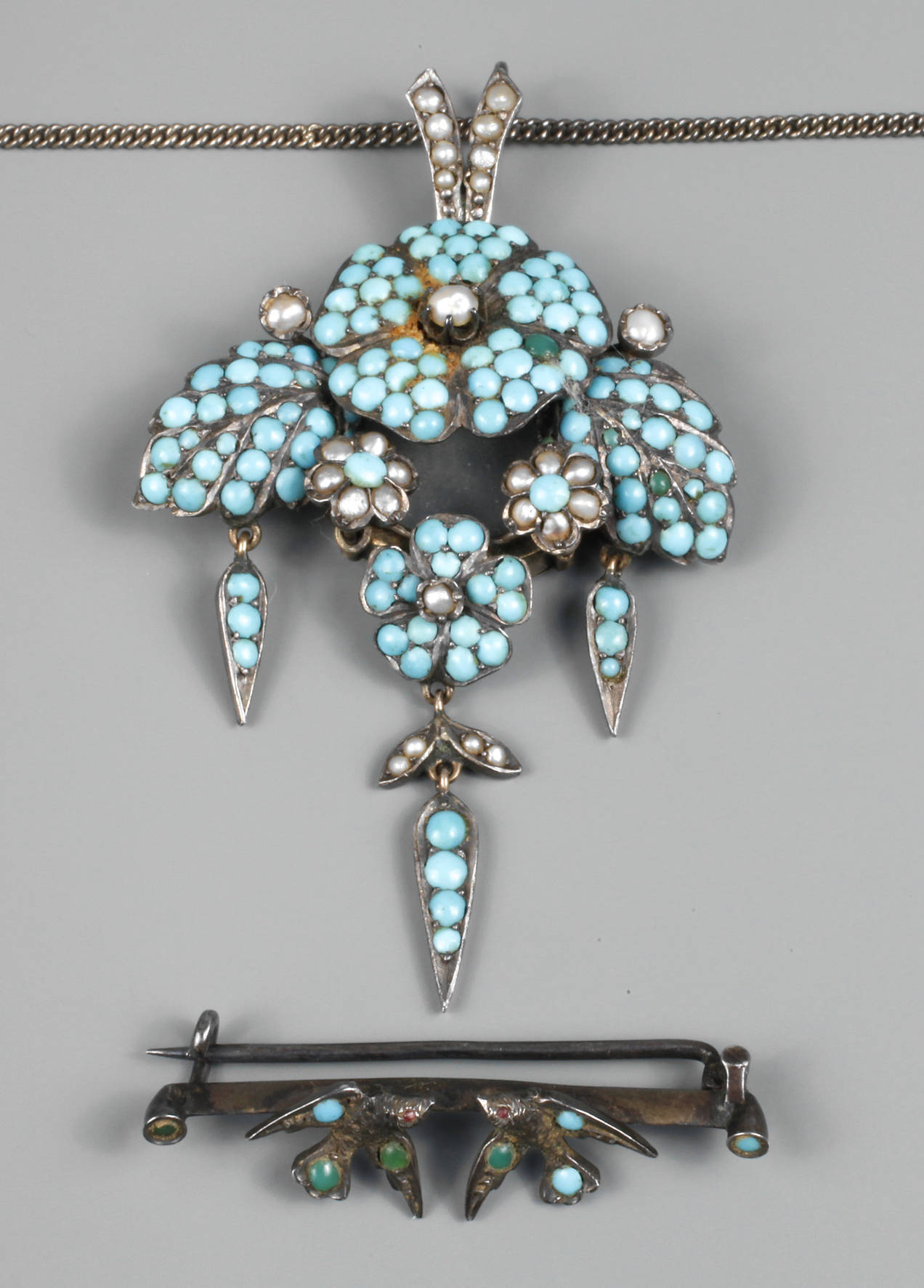 Schmuckset mit Türkisbesatz