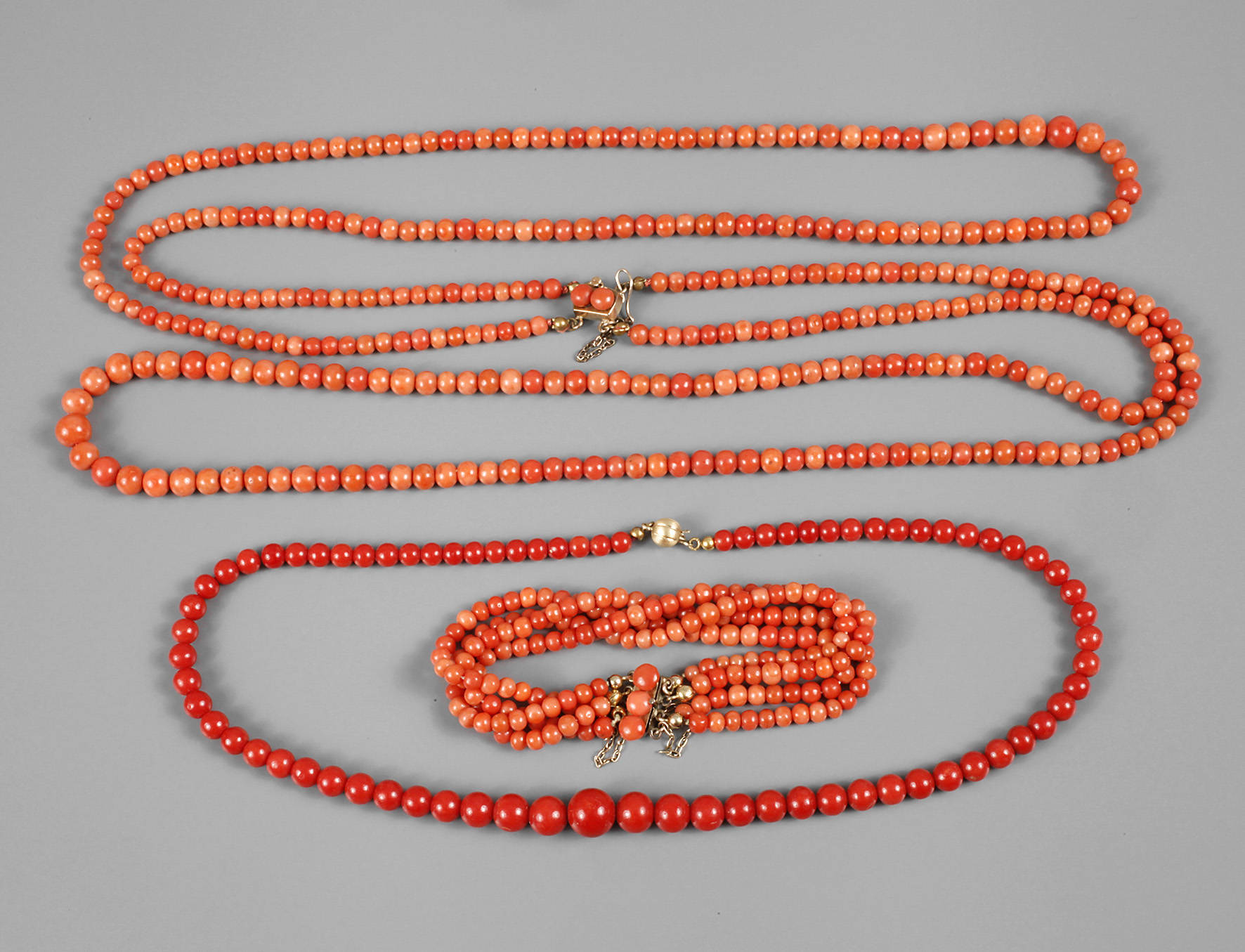 Konvolut Korallenschmuck