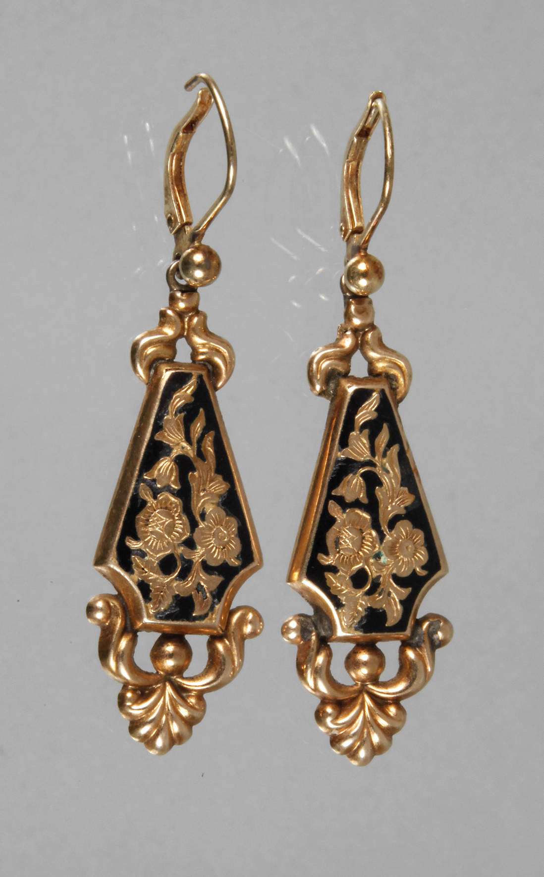 Paar Biedermeier-Ohrhänger