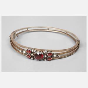 Armreif mit Granatbesatz