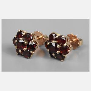 Paar Ohrstecker mit Granatbesatz