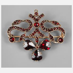 Feine Granatbrosche
