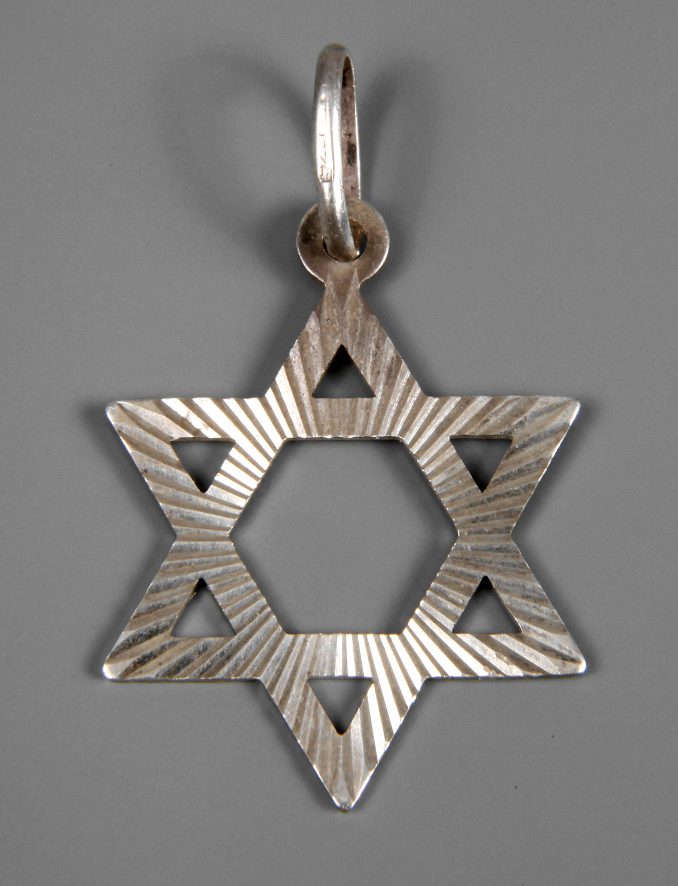 Anhänger als Davidstern