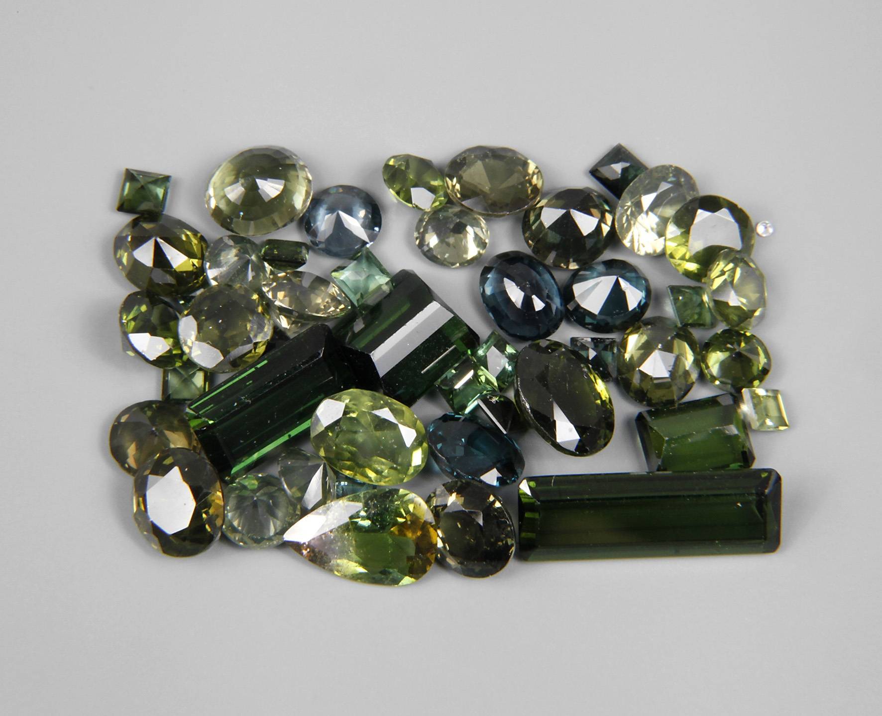 Konvolut facettierte Turmaline