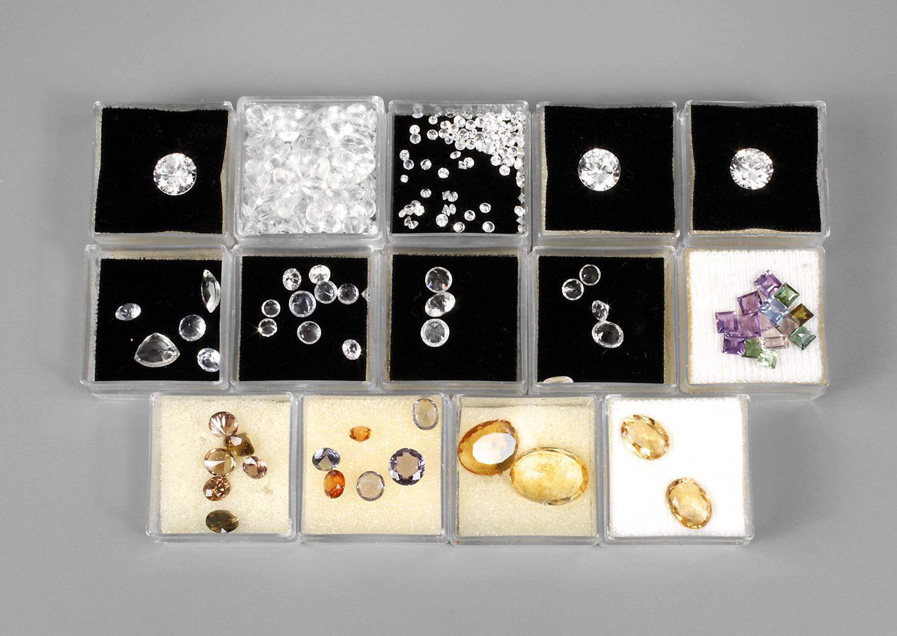 Großes Konvolut Schmucksteine