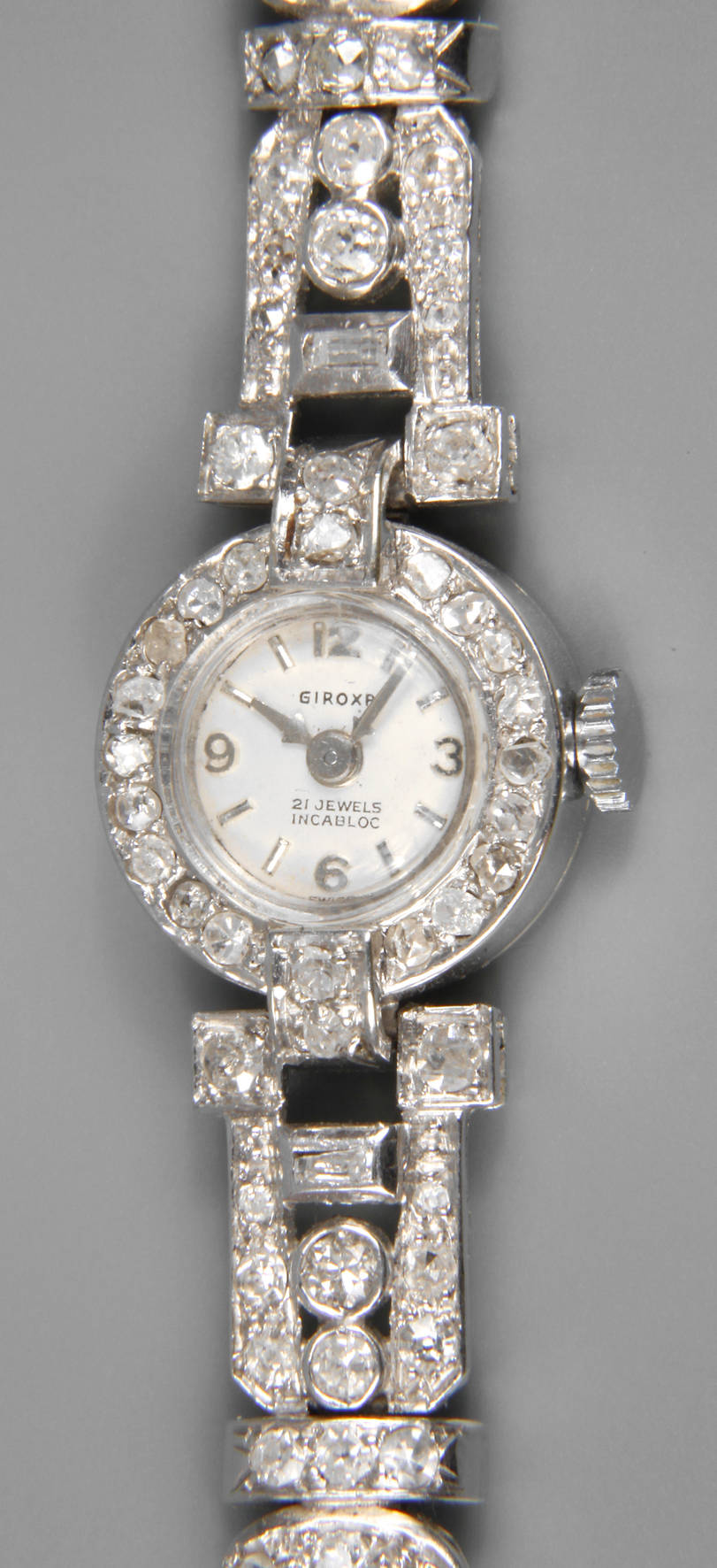 Damenuhr Weißgold mit Diamantbesatz