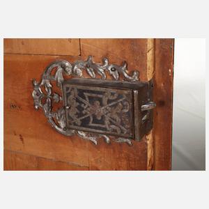 Salzburger Bauernschrank