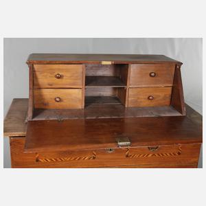 Schrägklappensekretär