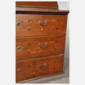 Schrägklappensekretär