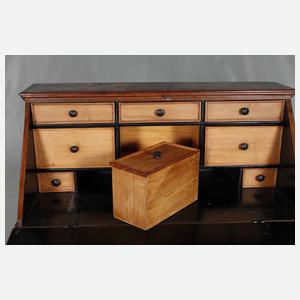 Barocker Schrägklappensekretär