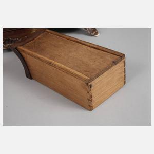 Rokoko-Frisiermöbel von Abraham Roentgen