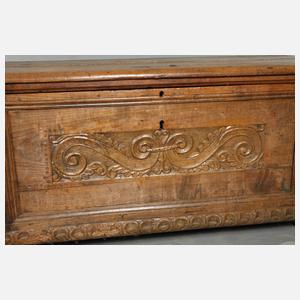 Kleine Barocktruhe
